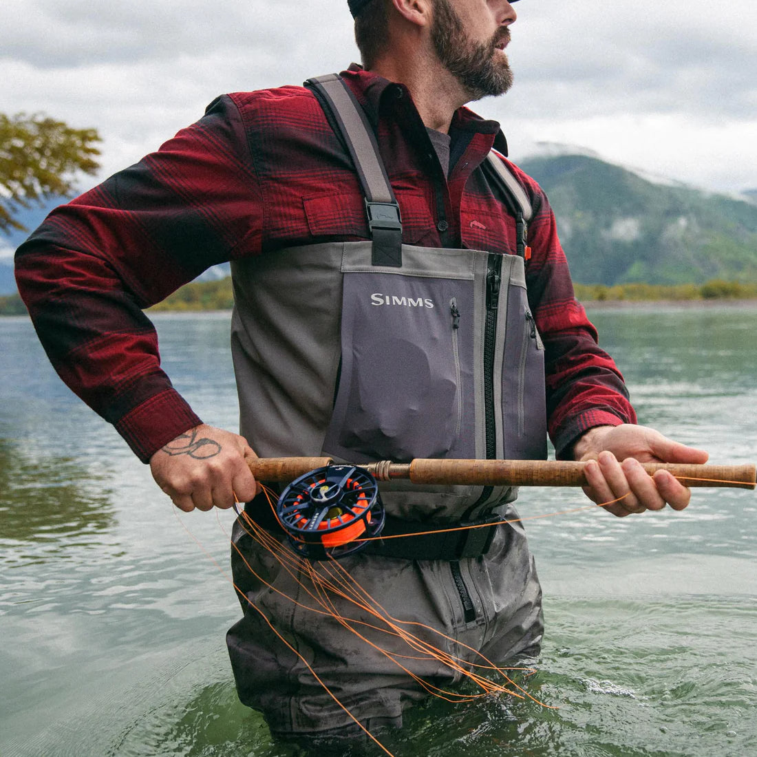 Simms G4Z Zipper Wader: The Best Waders for the Fly Fishing Fanatic Who Loves Convenience | Fly Fishing Insider Podcast