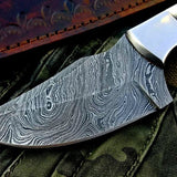 Custom Handmade Twist Damascus Steel Skinner Knife