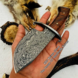 Full Tang Custom Handmade Damascus Steel Hunting Skinning Knives