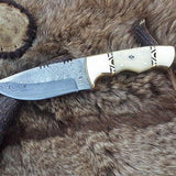 Custom Handmade Damascus Steel Hunting/Skinning Knife