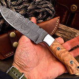 Damascus steel Hunting knife