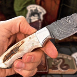 Damascus steel skinning knife