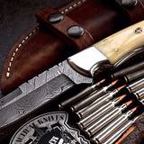 Damascus steel Hunting/skinn knife
