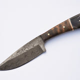 Damascus steel skinning knife