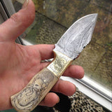 Custom Hand-Engraved Damascus Steel Field Dressing Deer Skinning Knife – 8.5 Inch Drop Point Blade with Personalized Bone Handle