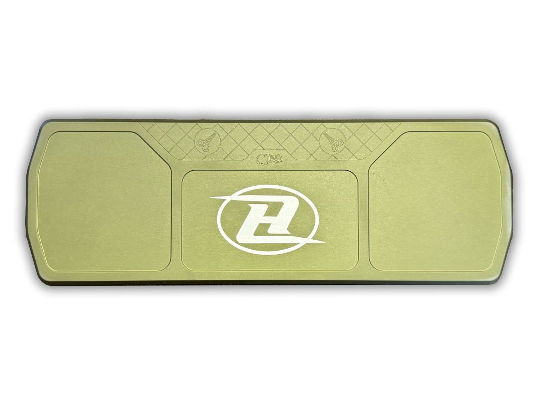 Boat bar in olive green with circular H logo