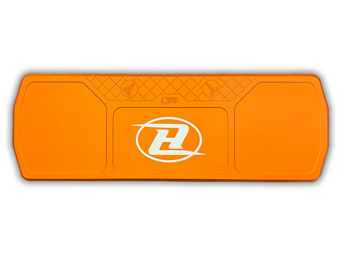 Boat bar in orange with circular H logo