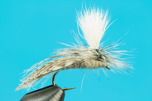 EZ Caddis (Parachute Caddis) - Dry Fly