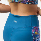 Enchanted Grayling Pocket Capri Leggings