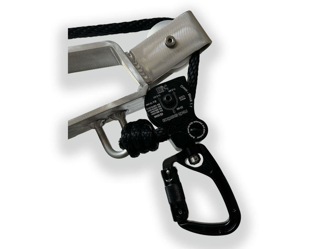 Swivel carabiner with webbing strap, silver top and black metal body