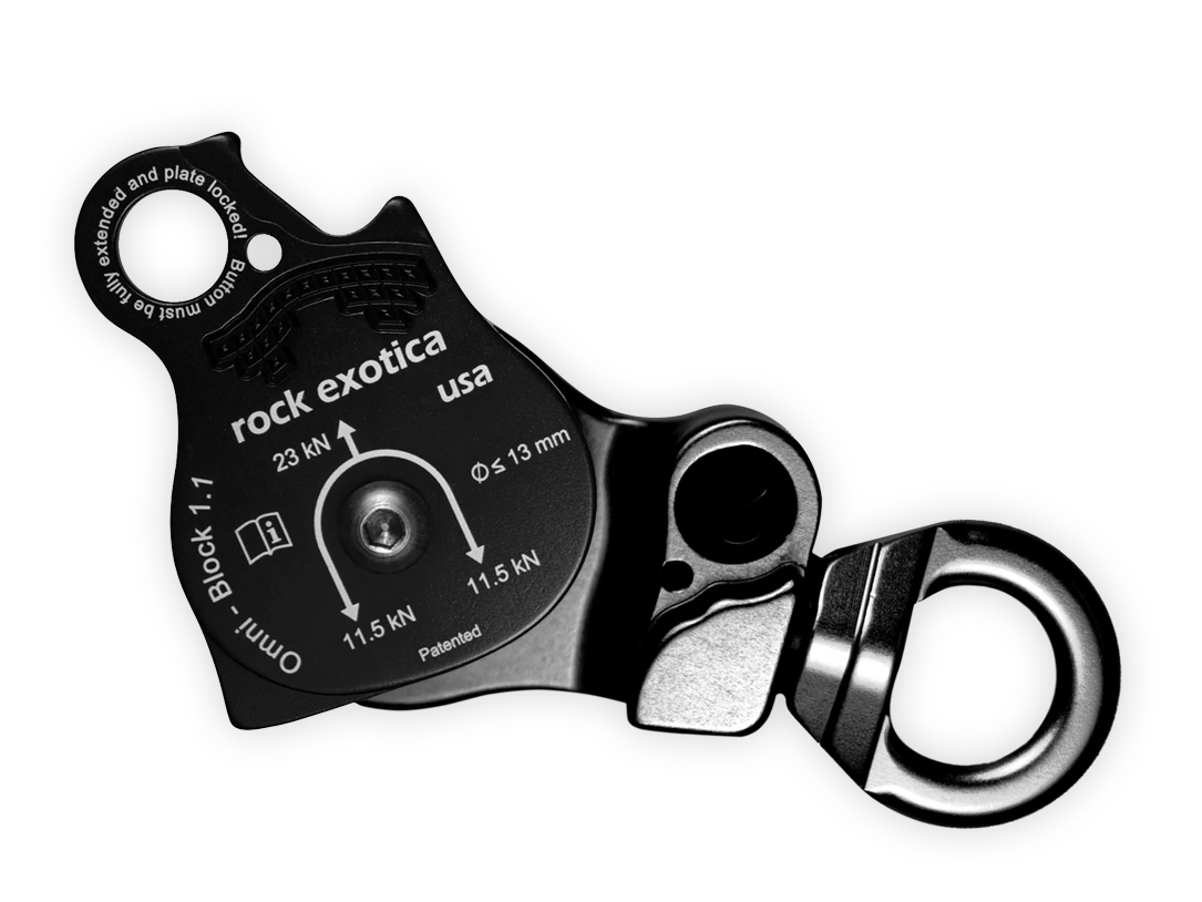 Swivel pulley with stamped ratings, black steel side plate and metal swivel eye