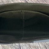 Seat Gap Sleeve