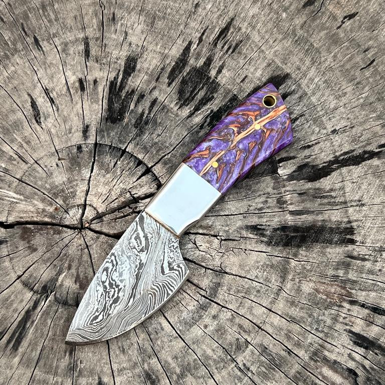 Custom Handmade Damascus Steel Skinning Knife