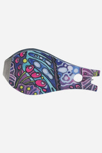 Nippers with multicolor patterned handle and exposed metal jaw