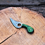 Finger Hole Damascus Skinner