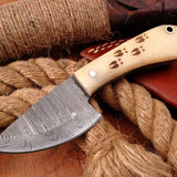 Custom Handmade Damascus Steel Skinning Knife